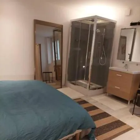 D'exception 13 Couchages Avec Jacuzzi Et Sauna * 香槟沙隆