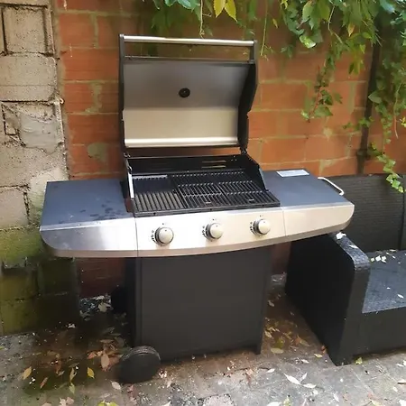 D'exception 13 Couchages Avec Jacuzzi Et Sauna * 香槟沙隆